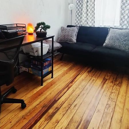 Апартаменты Lovely 2Br W Office Space - King Bed & Alexa Питтсбург Экстерьер фото